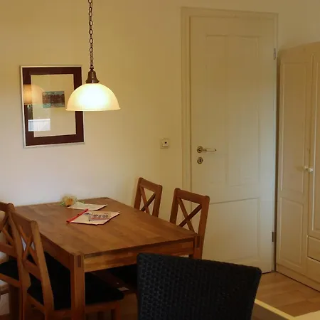 Appartement Sanssouci In - Baderstilvilla Mit Individuellen
