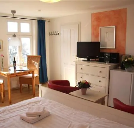 Appartement Sanssouci In - Baderstilvilla Mit Individuellen *