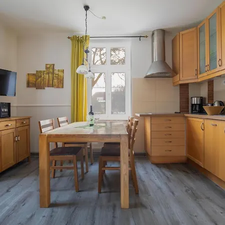 Sanssouci In - Baderstilvilla Mit Individuellen Appartement