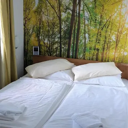 Sanssouci In - Baderstilvilla Mit Individuellen Appartement