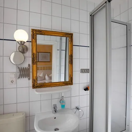 Sanssouci In - Baderstilvilla Mit Individuellen Appartement