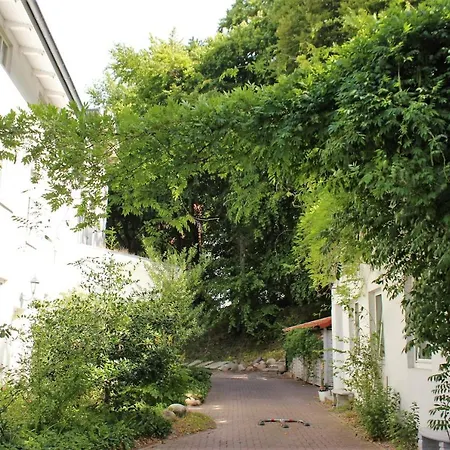 Appartement Sanssouci In - Baderstilvilla Mit Individuellen